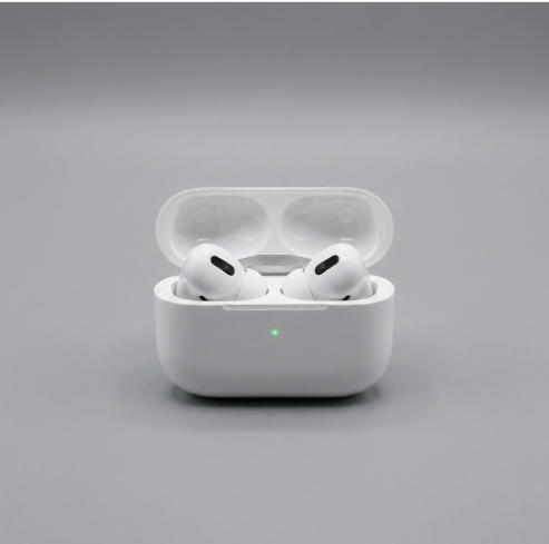 • سماعة AirPods - الصورة 2